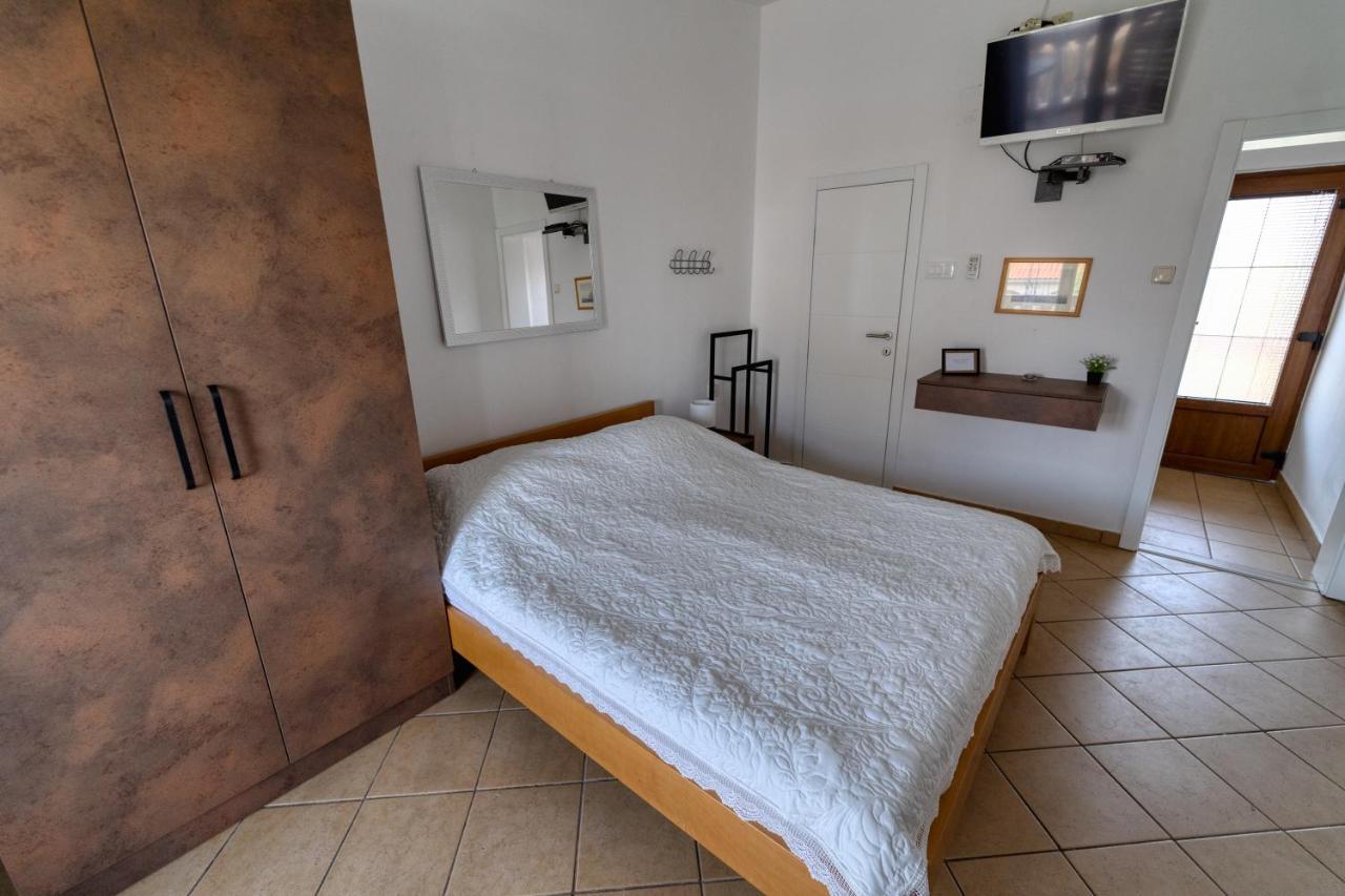 Apartmani Vesna Bibinje Buitenkant foto